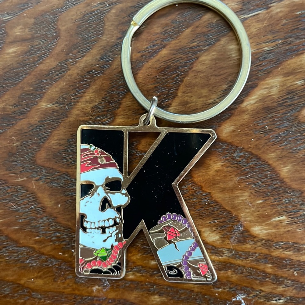 Pirates of the Caribbean initial keytag